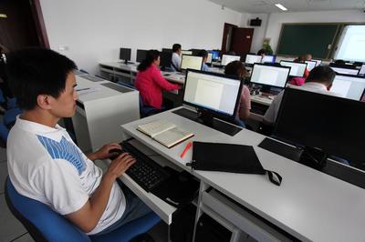 門頭溝區(qū)殘疾人計(jì)算機(jī)職業(yè)技能培訓(xùn)班正式開班，聚焦電腦動(dòng)畫設(shè)計(jì)領(lǐng)域